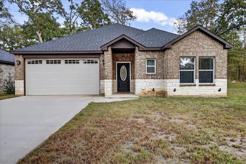 206 Parkside Drive, Trinidad TX 75163 - Photo 2