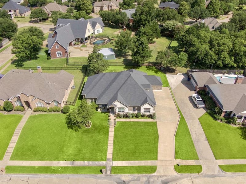 1906 Clearview Drive, Ennis TX 75119 - Photo 37
