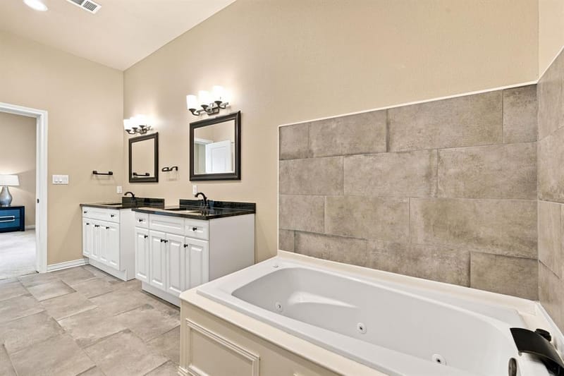 1906 Clearview Drive, Ennis TX 75119 - Photo 21