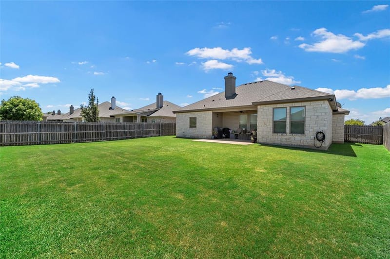 10025 Wildberry Drive, Waco TX 76712 - Photo 33