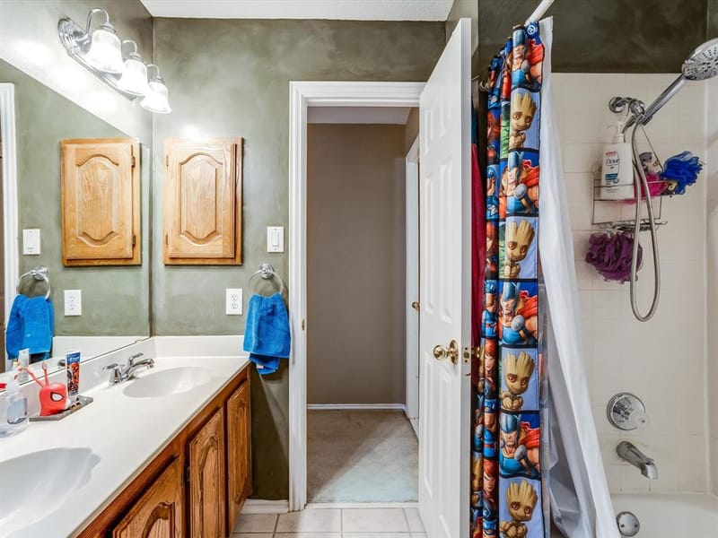 7701 Marble Canyon Court, Fort Worth TX 76137 - Photo 32