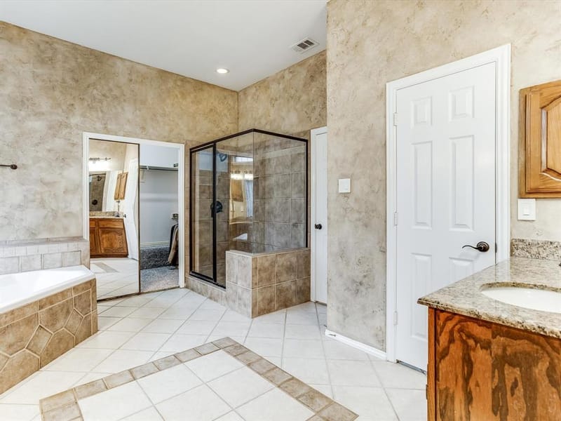 7701 Marble Canyon Court, Fort Worth TX 76137 - Photo 20