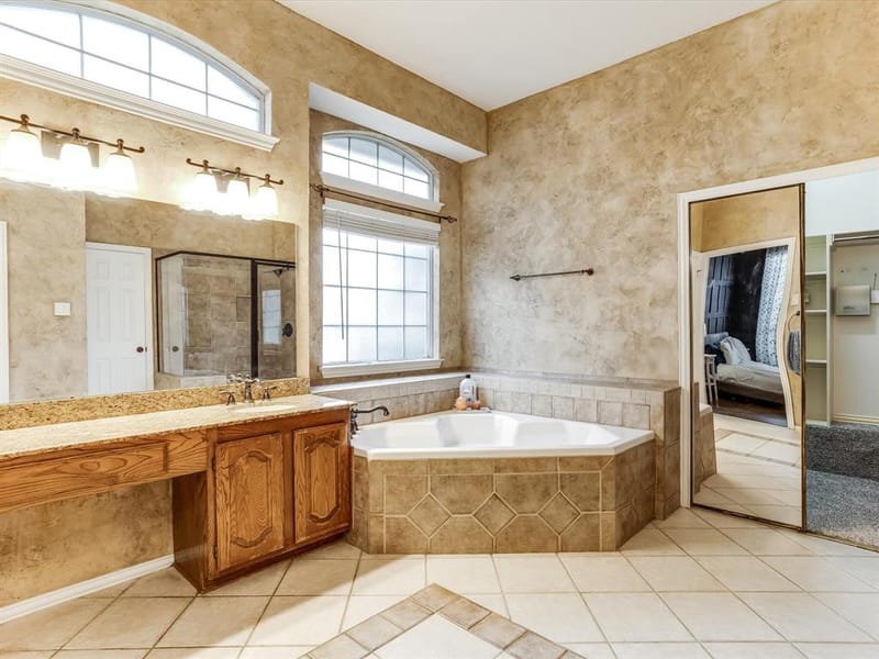 7701 Marble Canyon Court, Fort Worth TX 76137 - Photo 19