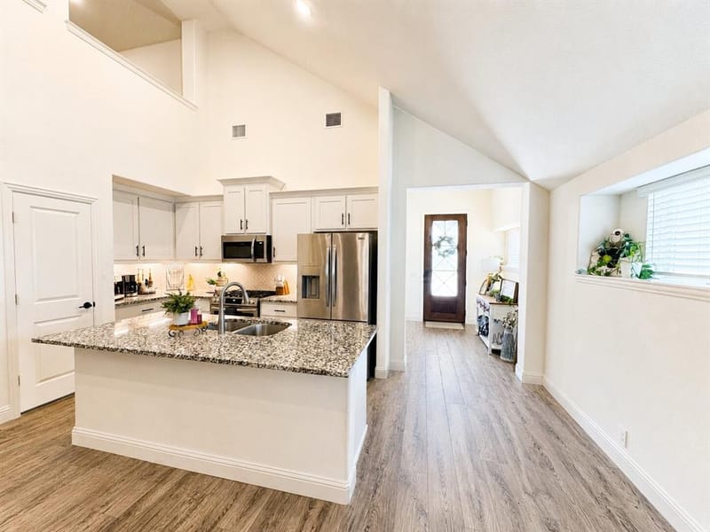 7709 Gatevine Avenue, Joshua TX 76058 - Photo 6