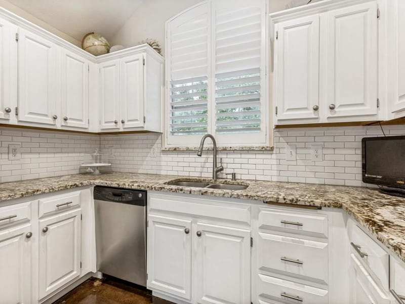 808 Canyon Valley Drive, McKinney TX 75071 - Photo 9