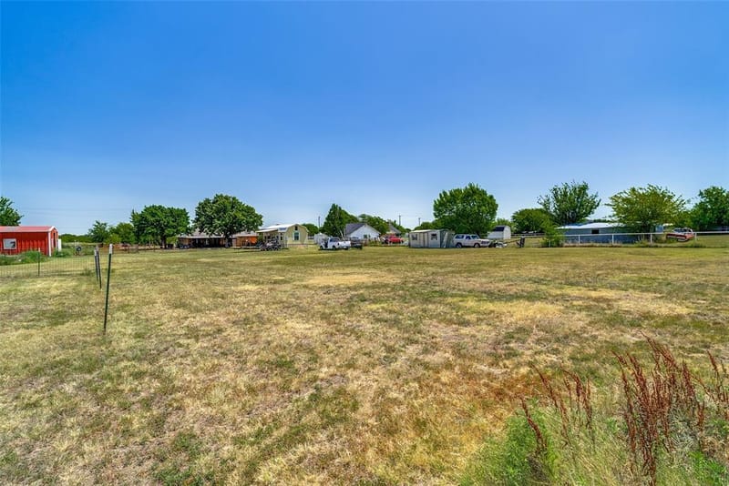 2705 County Road 920, Crowley TX 76036 - Photo 36