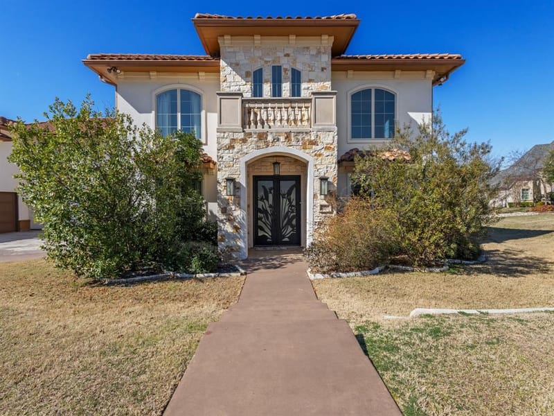 3805 Ledgestone Court, Richardson TX 75082 - Photo 2