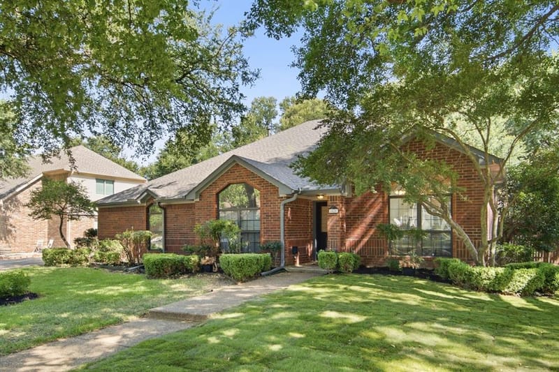 2424 Cornell Drive, Flower Mound TX 75022 - Photo 2