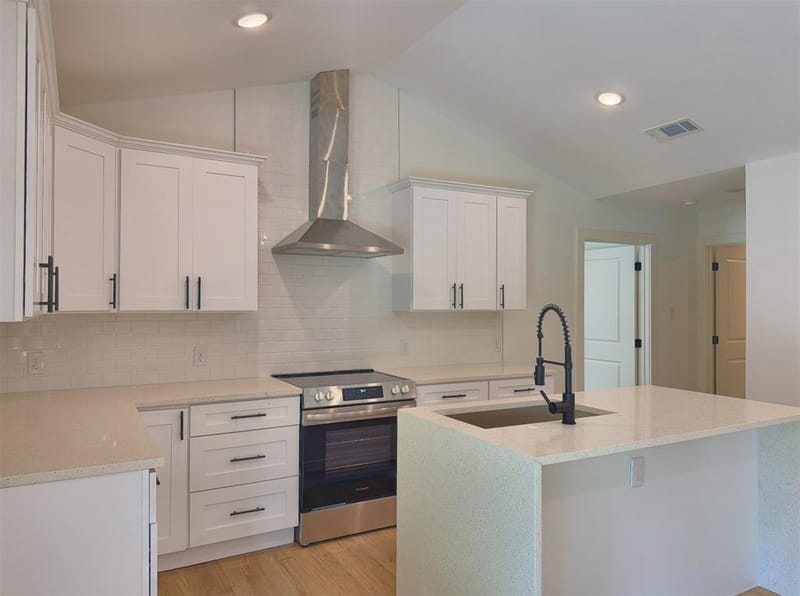 721 Norwood Drive, Hurst TX 76053 - Photo 7