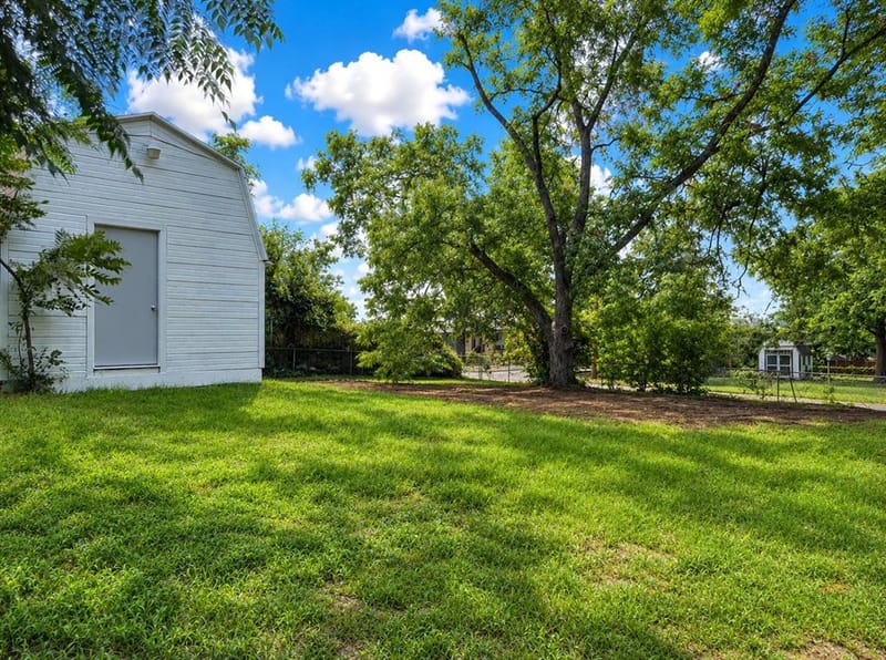 721 Norwood Drive, Hurst TX 76053 - Photo 5