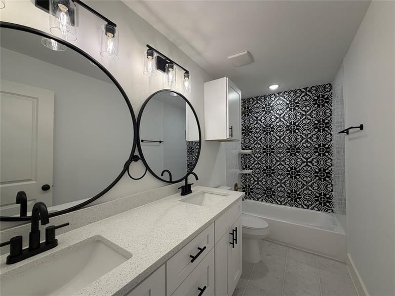 721 Norwood Drive, Hurst TX 76053 - Photo 15