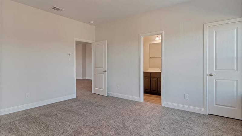 708 SOARING HAWK Drive, Fort Worth TX 76008 - Photo 35