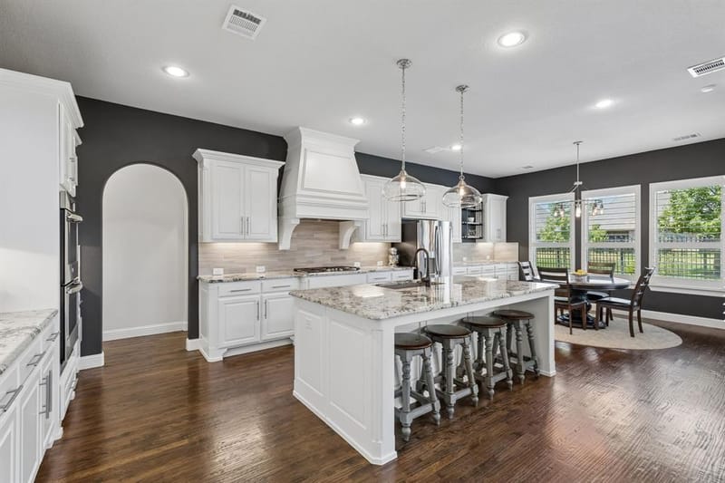 7812 Ivey, The Colony TX 75056 - Photo 5