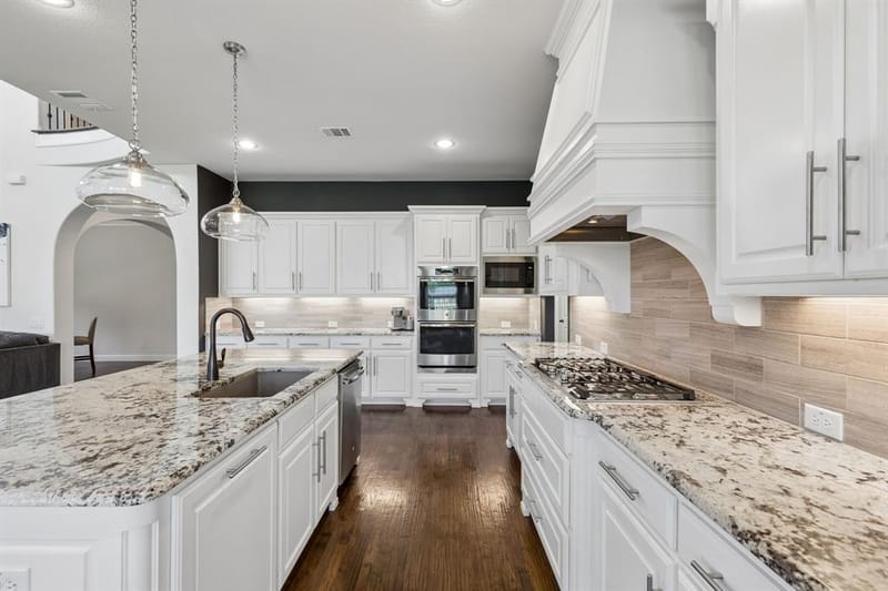 7812 Ivey, The Colony TX 75056 - Photo 9