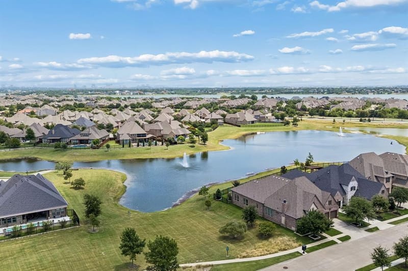 7812 Ivey, The Colony TX 75056 - Photo 4