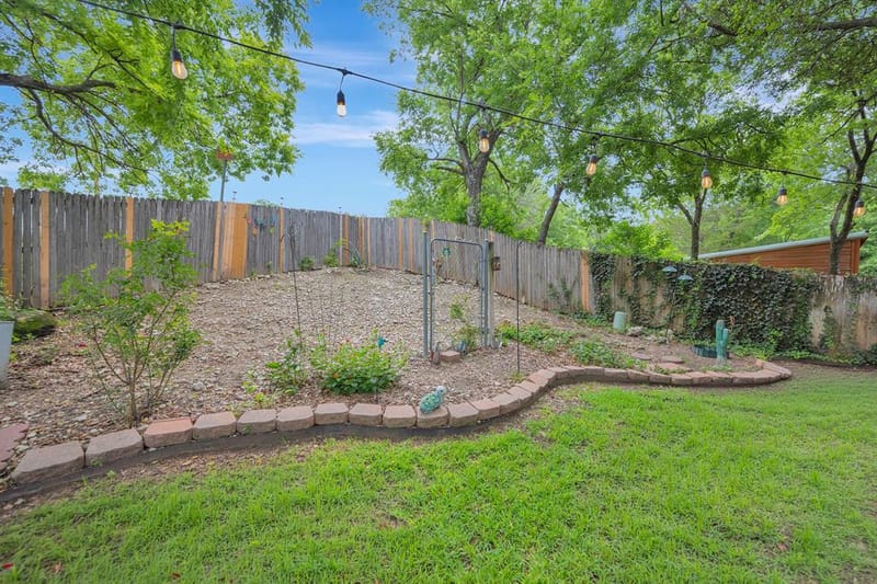 4731 Saddlebrook Drive, Benbrook TX 76116 - Photo 31