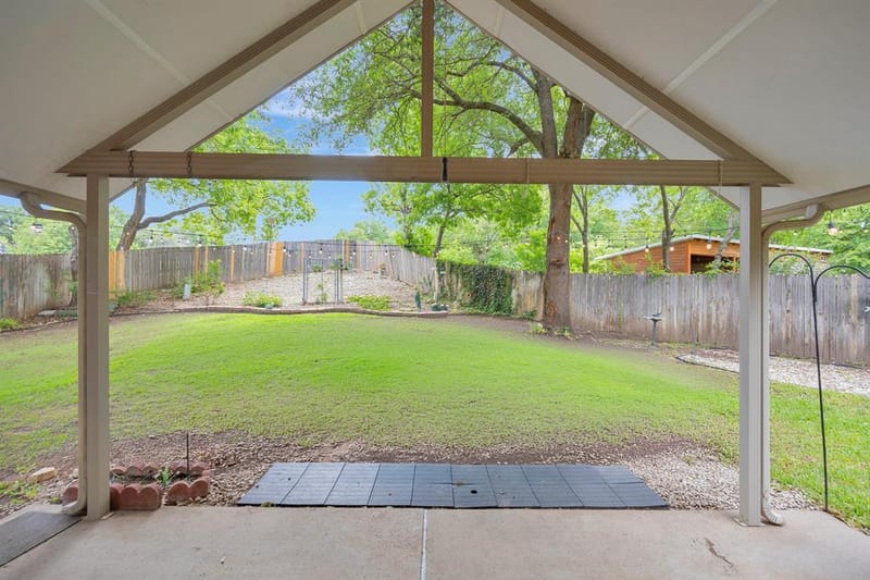 4731 Saddlebrook Drive, Benbrook TX 76116 - Photo 29