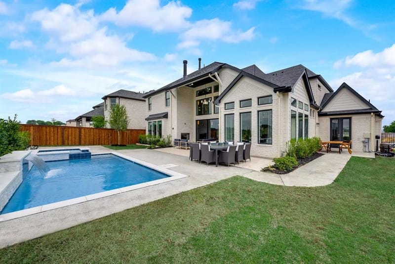 2804 Fountain Park Drive, Celina TX 75009 - Photo 25