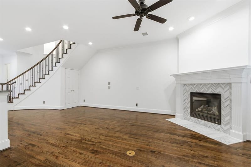 18323 Frankford Lakes Circle, Dallas TX 75252 - Photo 7