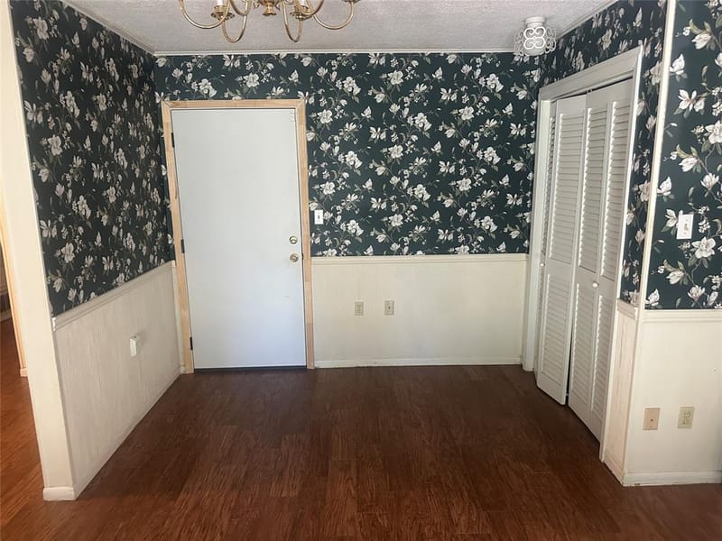 1507 N Matthews Street, Bowie TX 76230 - Photo 9