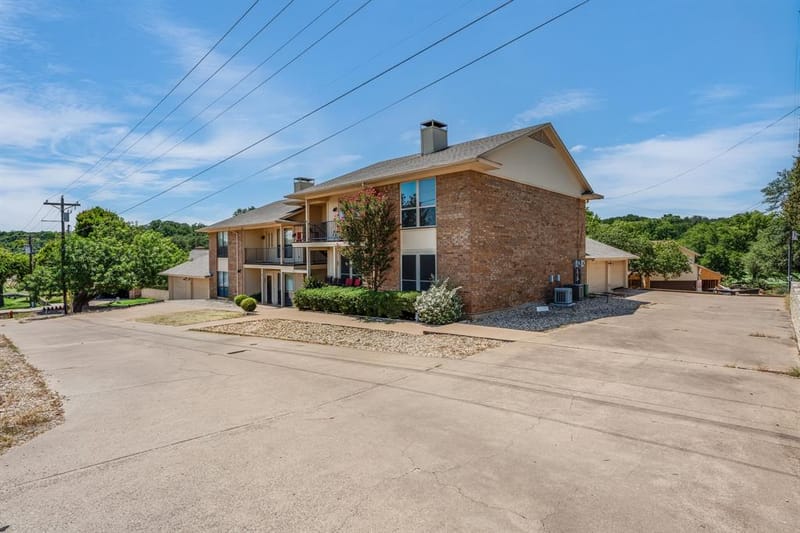 4212 Fairway Drive # 4, Granbury TX 76049 - Photo 31