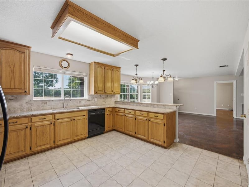 466 County Road 1180, Alvord TX 76225 - Photo 7
