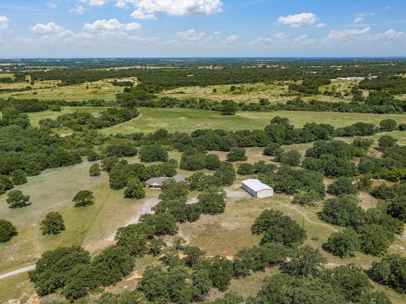 466 County Road 1180, Alvord TX 76225 - Photo 24