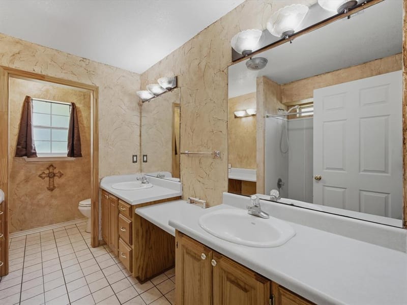 466 County Road 1180, Alvord TX 76225 - Photo 10