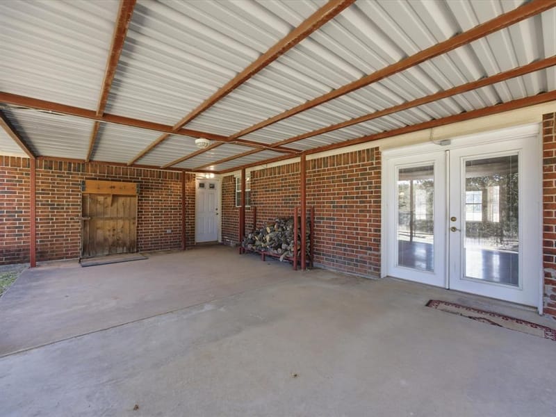 466 County Road 1180, Alvord TX 76225 - Photo 15