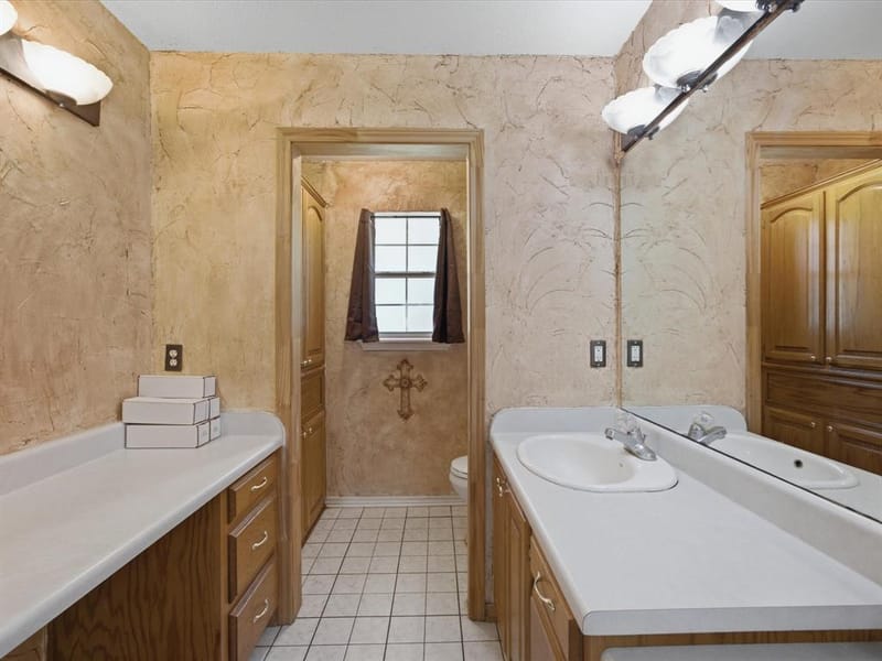 466 County Road 1180, Alvord TX 76225 - Photo 11