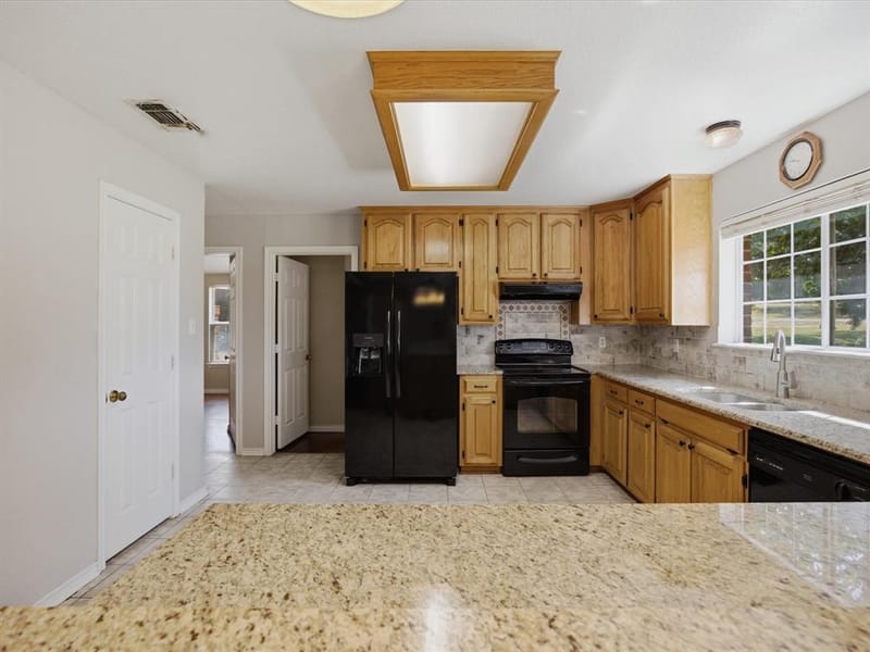 466 County Road 1180, Alvord TX 76225 - Photo 8