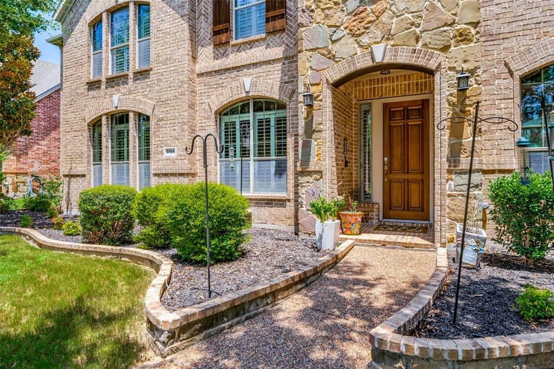 5748 Wellington Lane, Frisco TX 75033 - Photo 3