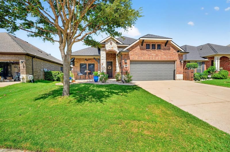 11205 Gibbons Creek Drive, Frisco TX 75036 - Photo 3