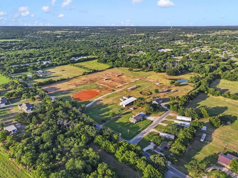 711 County Road 701, Cleburne TX 76031 - Photo 21