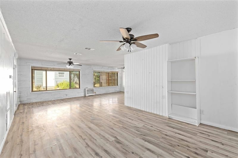 2609 Coggin Avenue, Brownwood TX 76801 - Photo 3