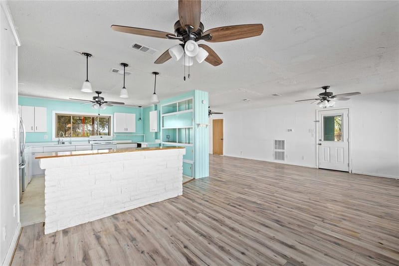 2609 Coggin Avenue, Brownwood TX 76801 - Photo 9