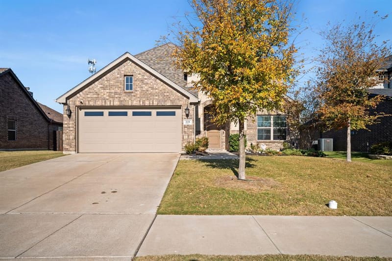 225 Lariat Trail, Waxahachie TX 75165 - Photo 5