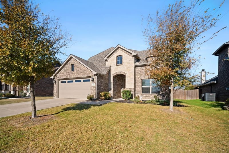 225 Lariat Trail, Waxahachie TX 75165 - Photo 4