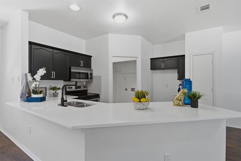 1504 Barbara Drive, Lewisville TX 75067 - Photo 6