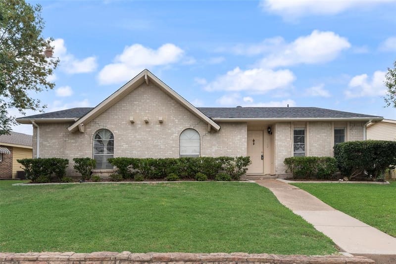 2942 Scott Mill Road, Carrollton TX 75007 - Photo 9