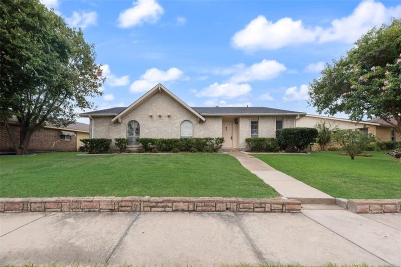 2942 Scott Mill Road, Carrollton TX 75007 - Photo 8