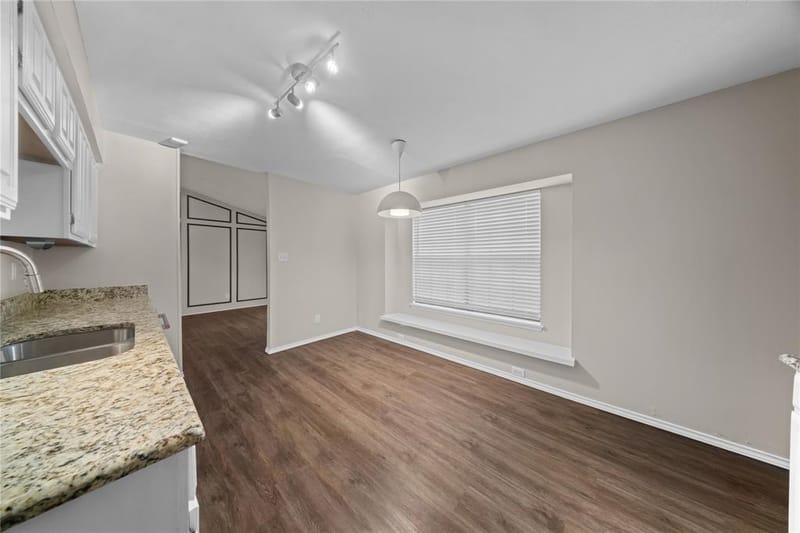 11136 Mccree Road, Dallas TX 75238 - Photo 12