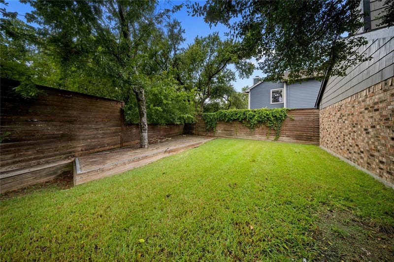 11136 Mccree Road, Dallas TX 75238 - Photo 3