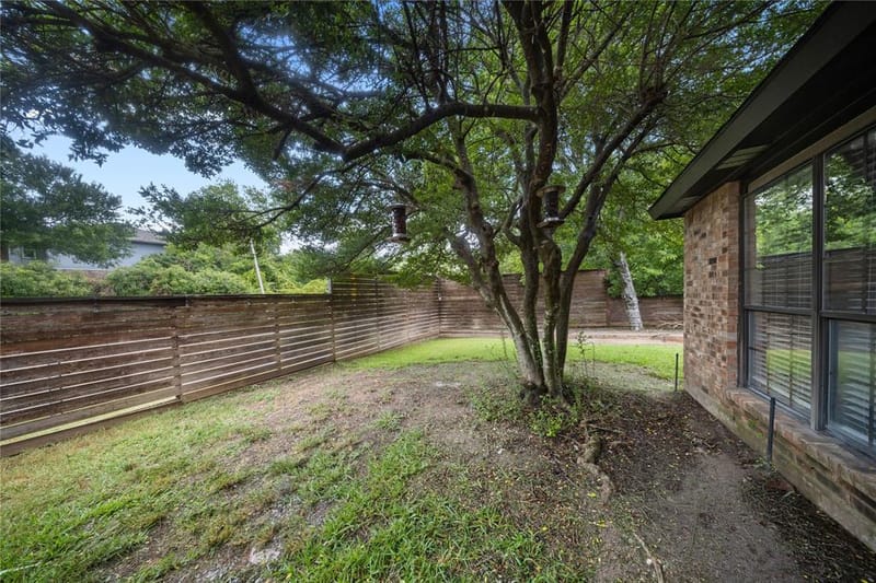 11136 Mccree Road, Dallas TX 75238 - Photo 20
