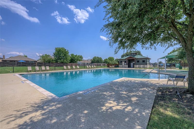 1301 Oak Hollow Lane, Anna TX 75409 - Photo 8