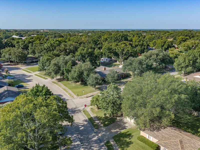 1313 Crestridge Street, Ennis TX 75119 - Photo 38