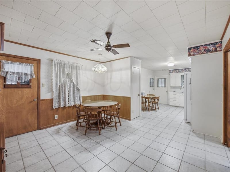 1313 Crestridge Street, Ennis TX 75119 - Photo 19