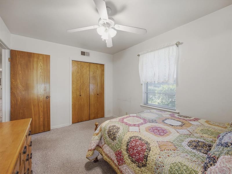 1313 Crestridge Street, Ennis TX 75119 - Photo 21