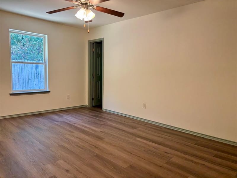 3011 Cricket Drive, Bellmead TX 76705 - Photo 11