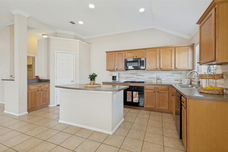 4008 Drexmore Road, Fort Worth TX 76244 - Photo 6